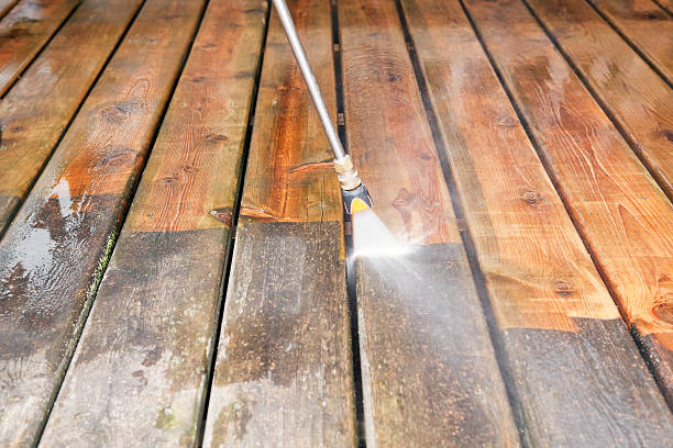 Best Deck Pressure Washing  in Terrytown, LA